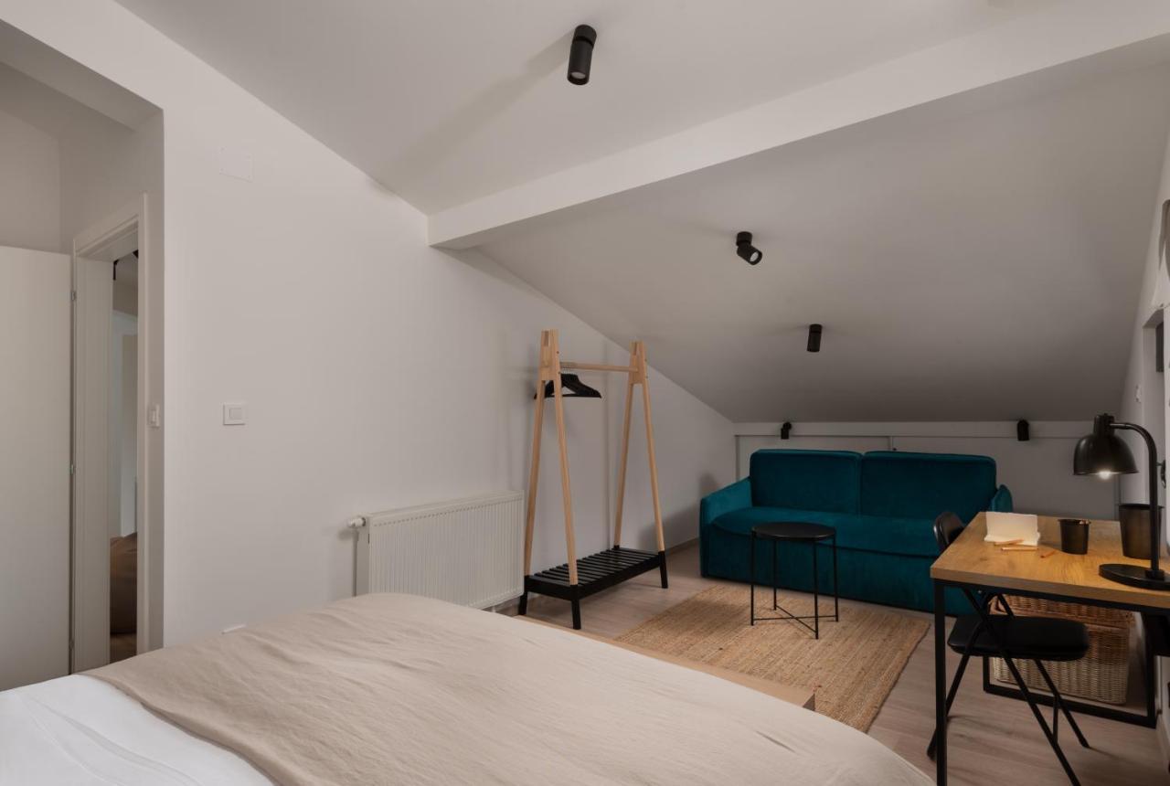 Oak House Villa Brusane ภายนอก รูปภาพ