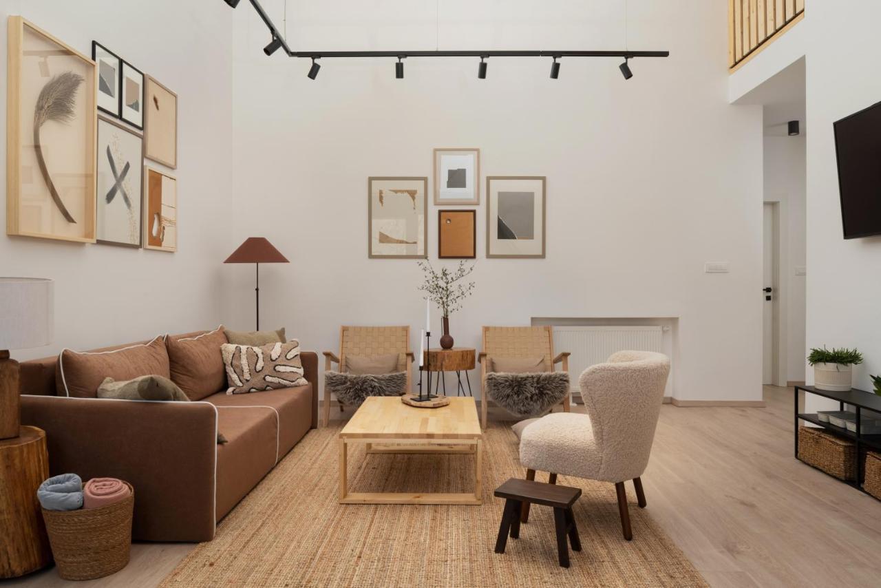 Oak House Villa Brusane ภายนอก รูปภาพ