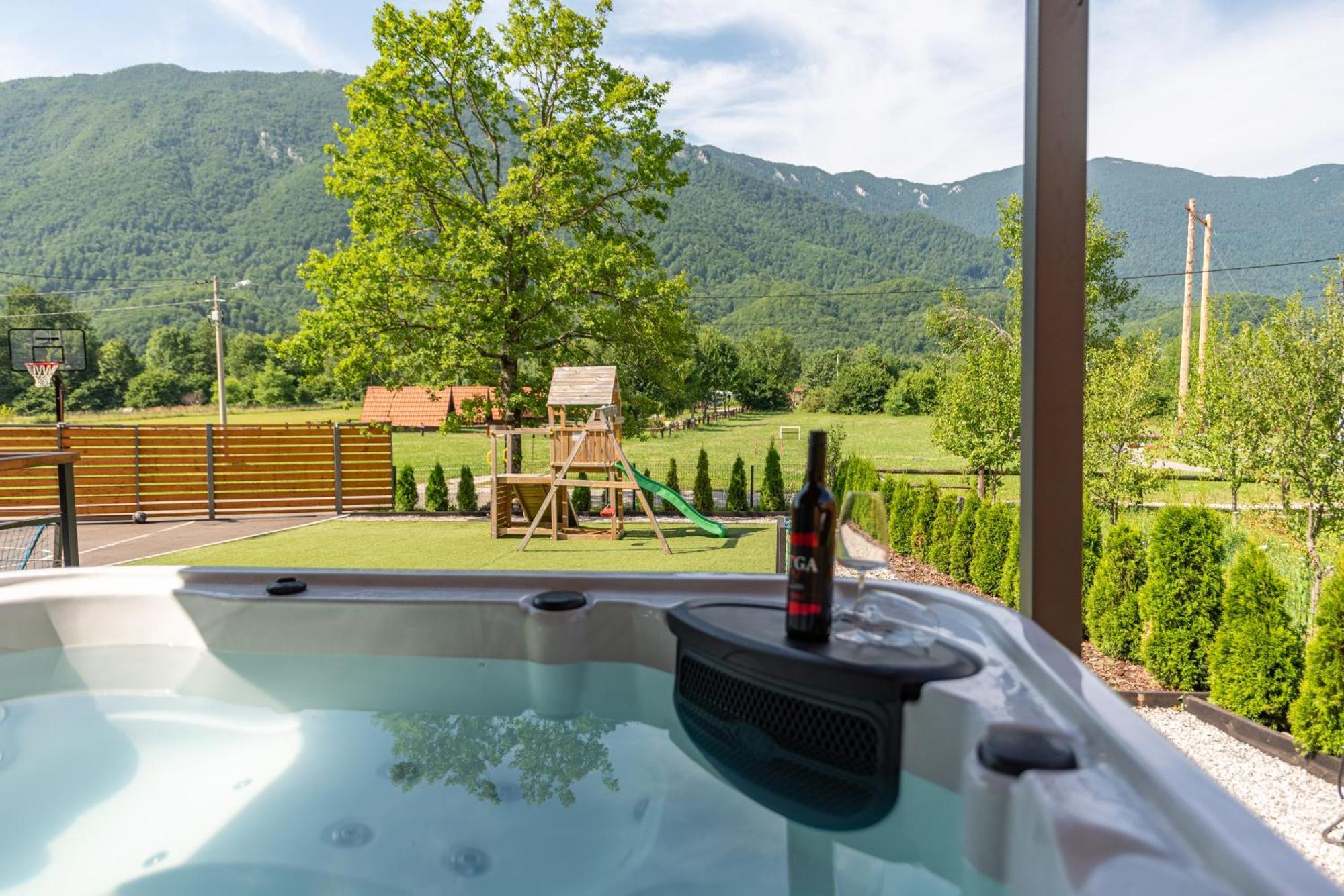 Oak House Villa Brusane ภายนอก รูปภาพ